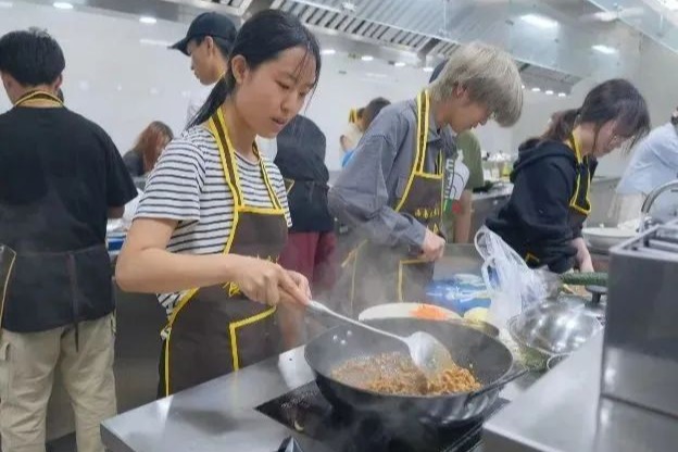 金沙娱乐城